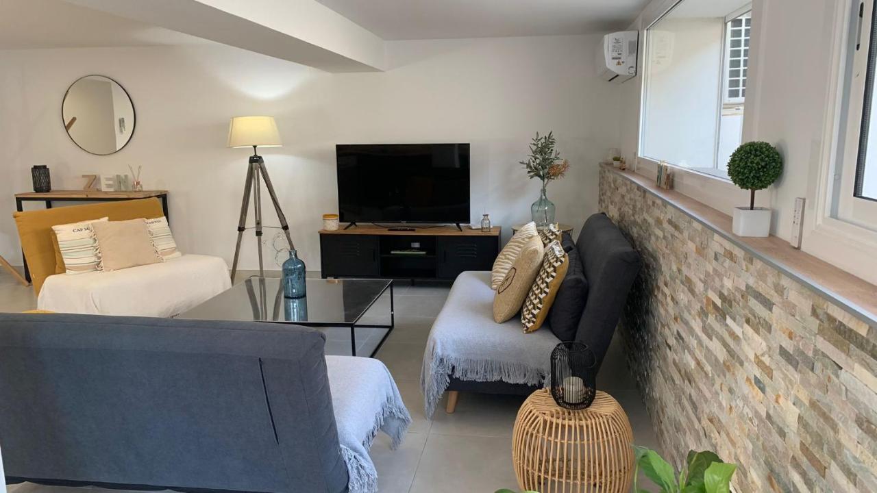 Rodhes Playa B-1 Apartment โรเซส ภายนอก รูปภาพ