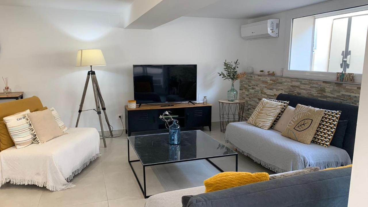 Rodhes Playa B-1 Apartment โรเซส ภายนอก รูปภาพ